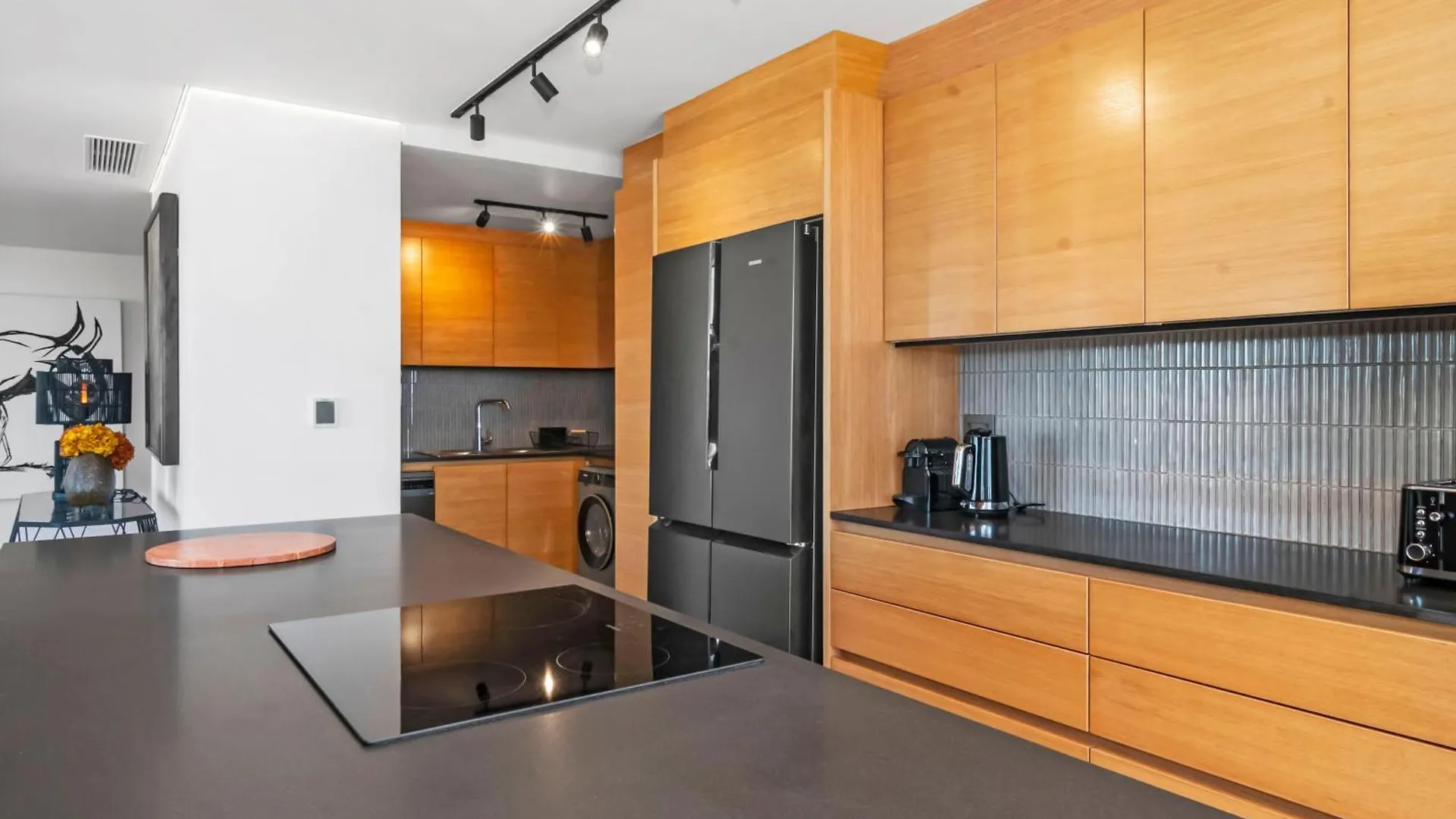 Xenia Aparthotel By Totalstay Le Cap