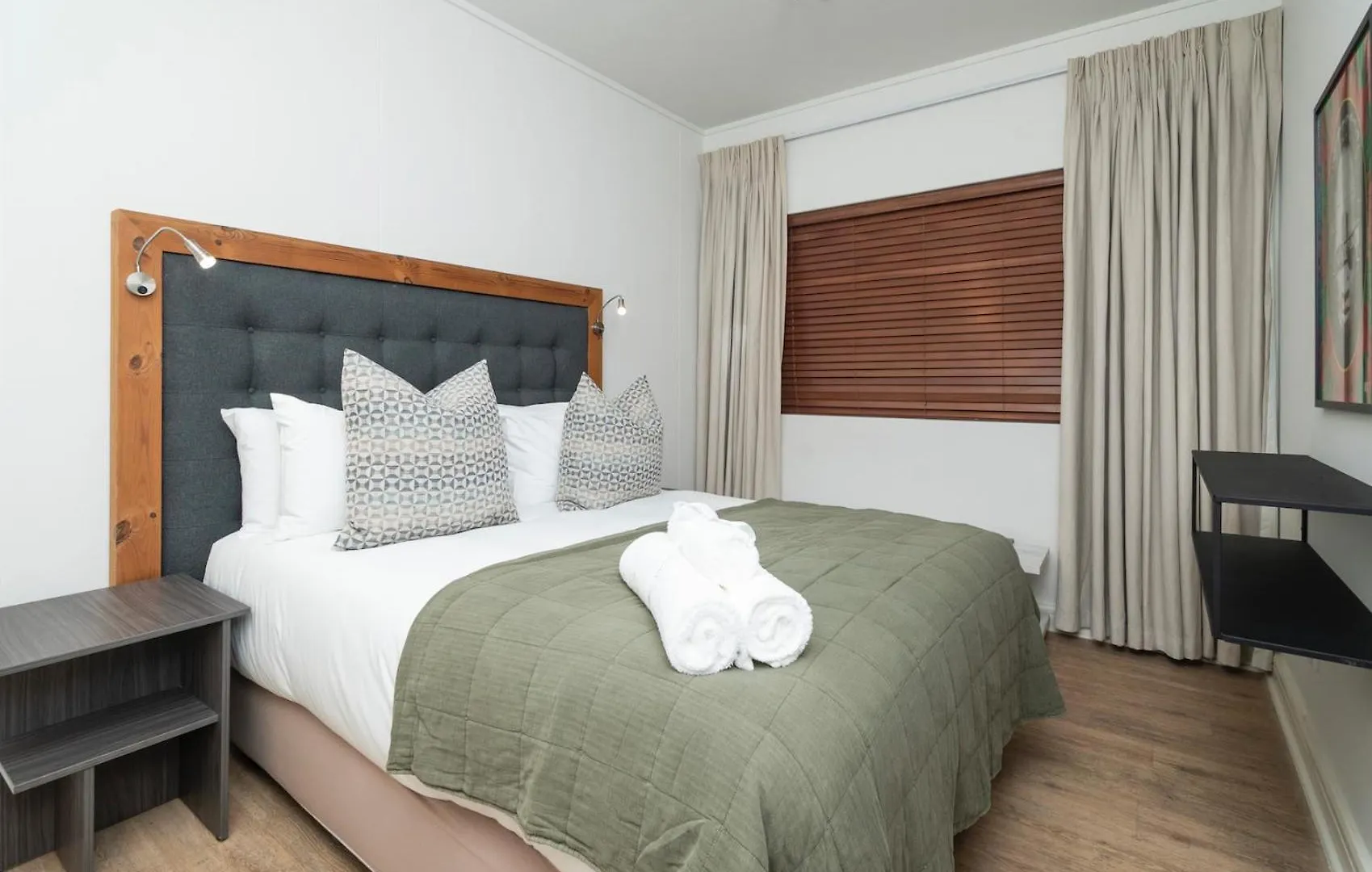 Xenia Aparthotel By Totalstay Le Cap 0*,