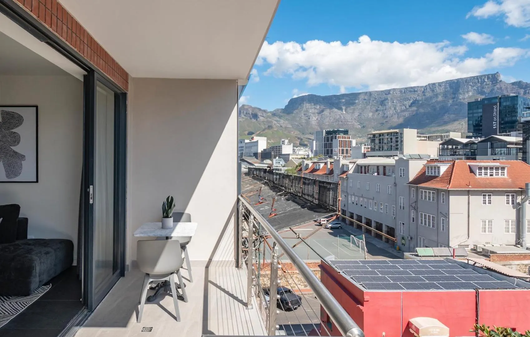Xenia Aparthotel By Totalstay Le Cap