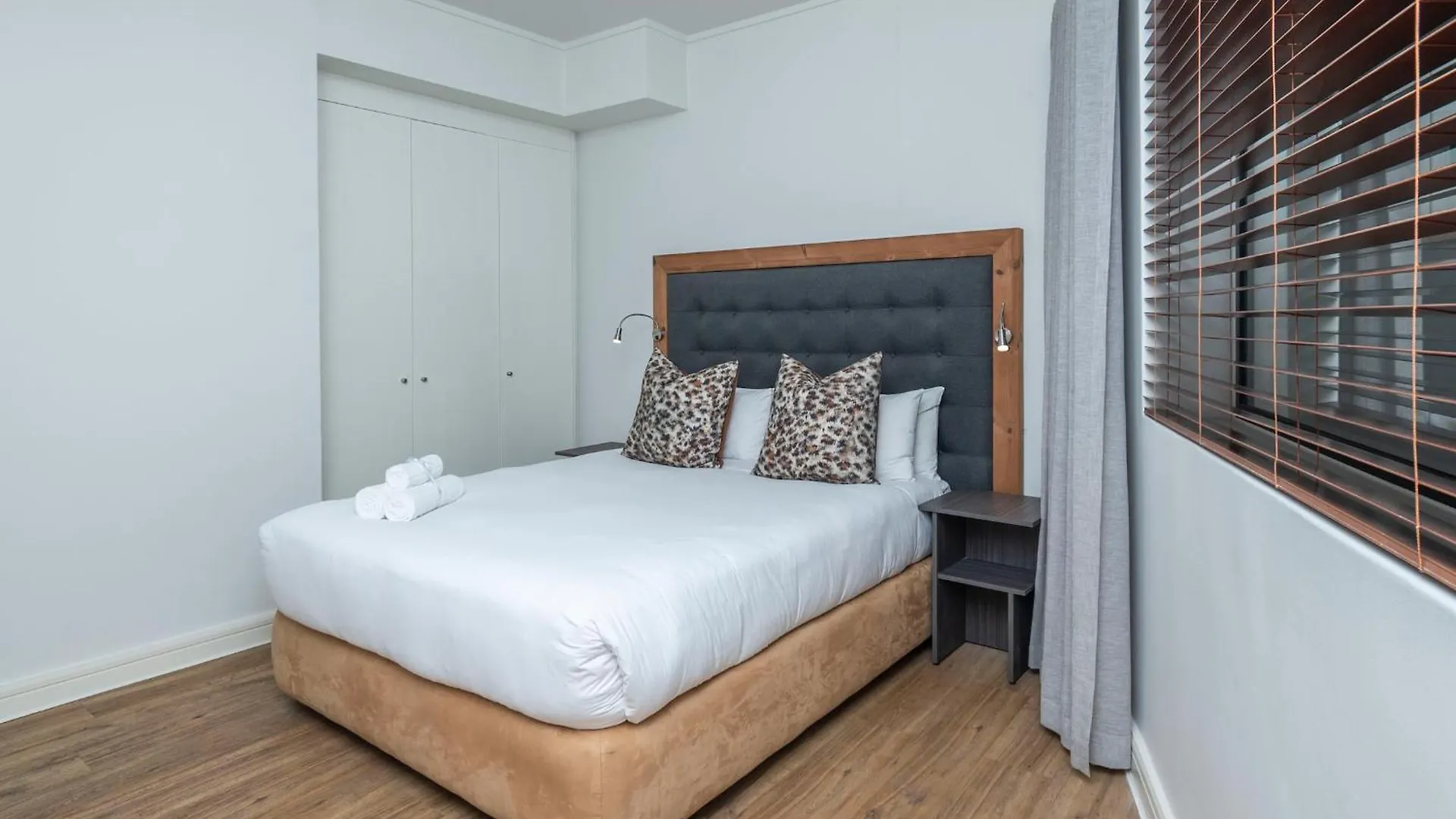 Xenia Aparthotel By Totalstay Le Cap
